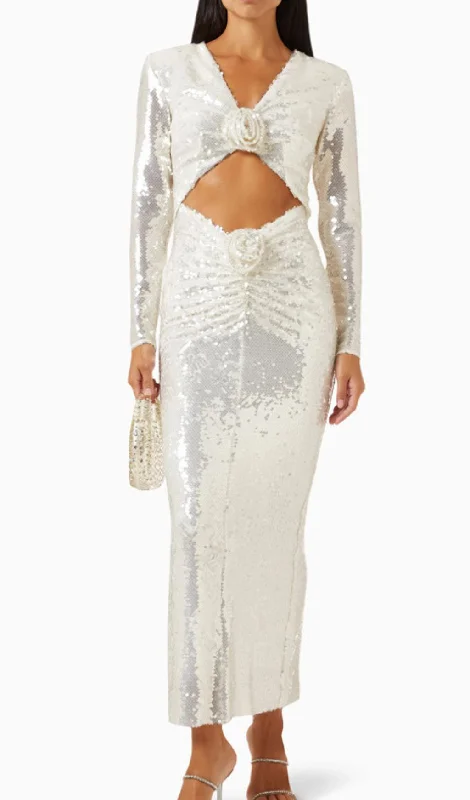 WHITE FLOWER SEQUINED MAXI DRESS