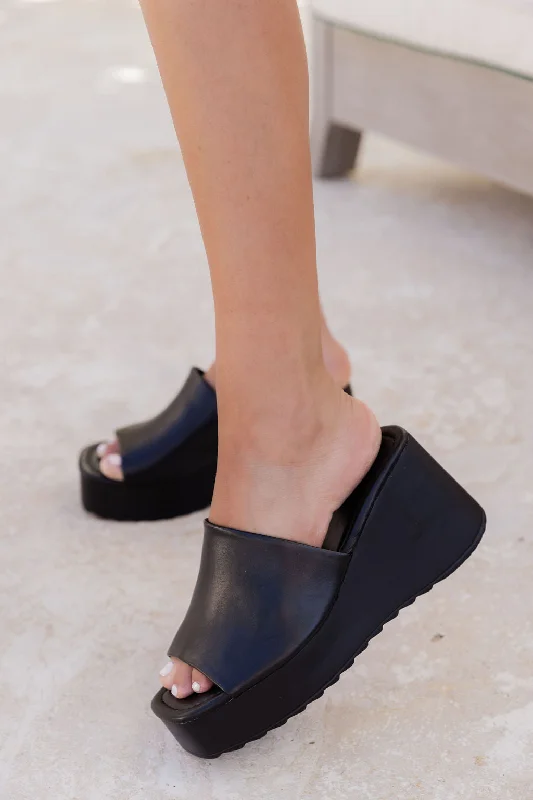 Jaclyn Black Chunky Heel FINAL SALE