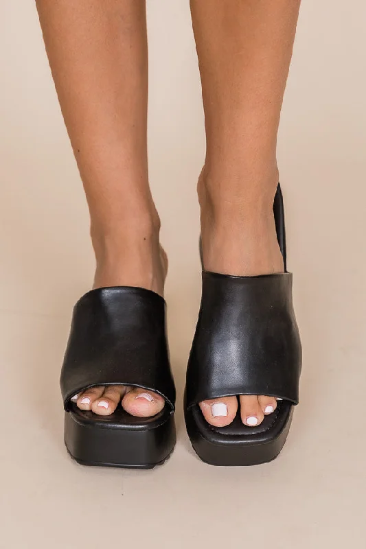 Jaclyn Black Chunky Heel FINAL SALE