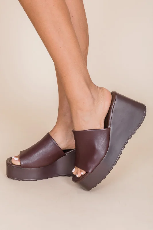 Jaclyn Cocoa Chunky Heel FINAL SALE