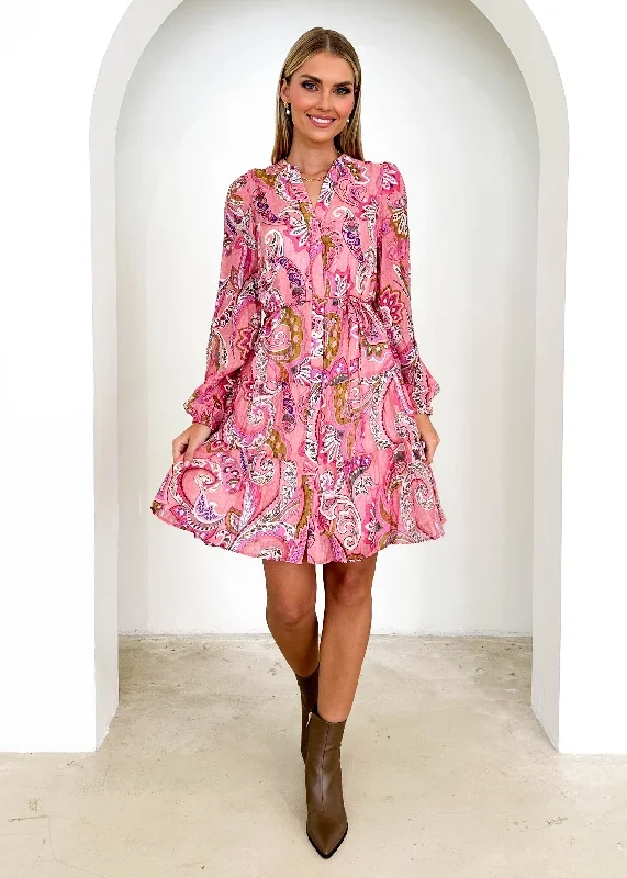 awsonna-dress-pink-paisley