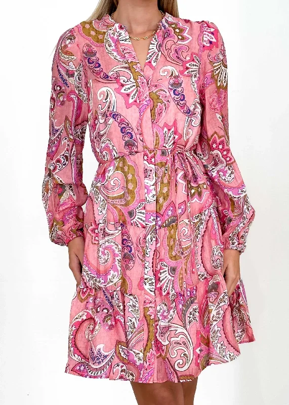 awsonna-dress-pink-paisley