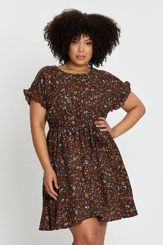 Ditsy Print Short Sleeve Frill Front Dress