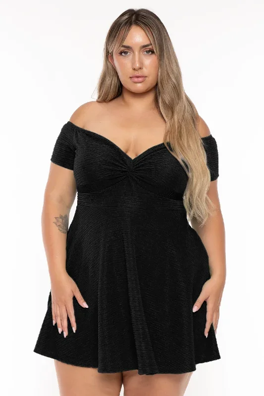 Plus Size Maryliz Front Twist Flare Dress - Black